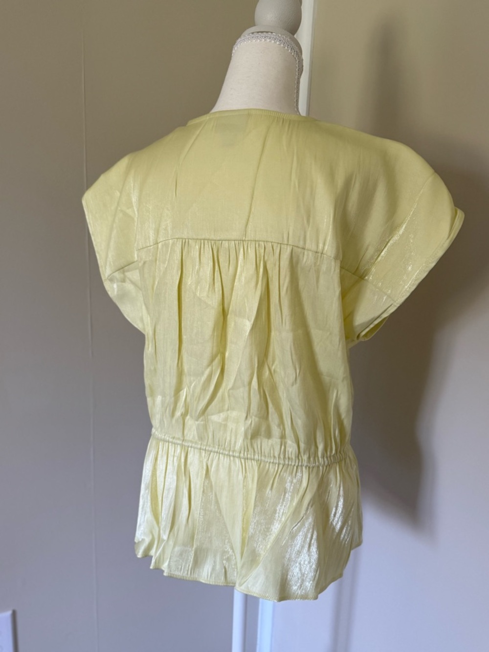 INC International Concepts Yellow Shimmer V-Neck Peplum Blouse Babydoll Top - Picture 4 of 9